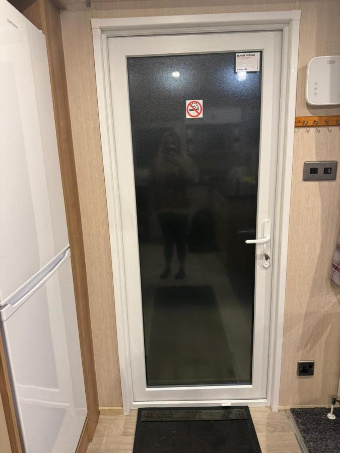 ホテル Nick'S Retreat クリザーロー エクステリア 写真